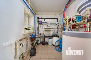 Дом 272м², 2-этажный, участок 8 сот.