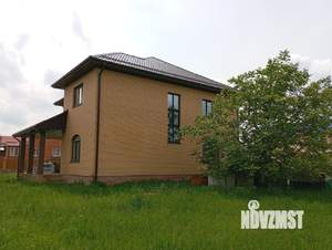 Дом 250м², 2-этажный, участок 10 сот.