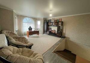 Дом 260м², 3-этажный, участок 7 сот.