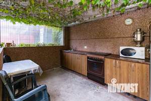 Дом 331м², 2-этажный, участок 13 сот.