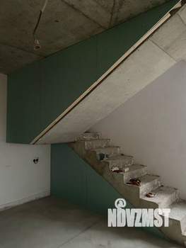 Дом 190м², 2-этажный, участок 4 сот.