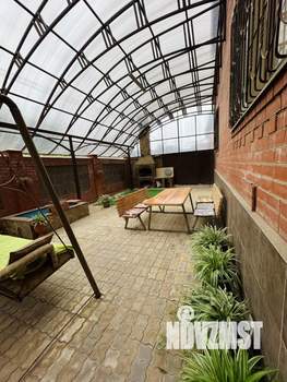 Дом 193м², 2-этажный, участок 4 сот.