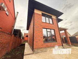 Дом 200м², 2-этажный, участок 6 сот.