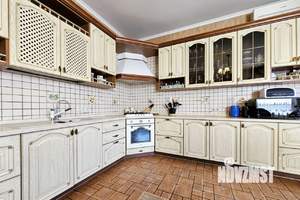 Дом 180м², 2-этажный, участок 6 сот.