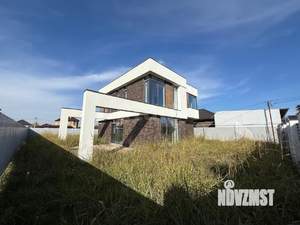 Дом 275м², 3-этажный, участок 6 сот.