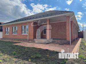 Дом 335м², 2-этажный, участок 10 сот.