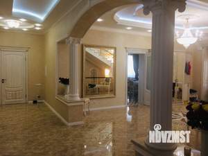 Дом 1400м², 3-этажный, участок 16 сот.