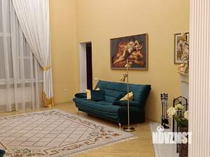 Дом 337м², 3-этажный, участок 8 сот.