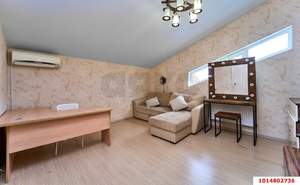 Дом 211м², 3-этажный, участок 3 сот.