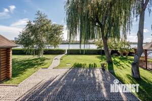 Дом 430м², 3-этажный, участок 40 сот.