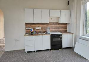 Дом 220м², 2-этажный, участок 6 сот.