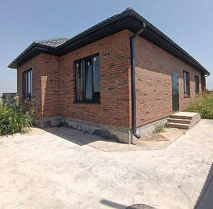 Дом 95м², 1-этажный, участок 4 сот.