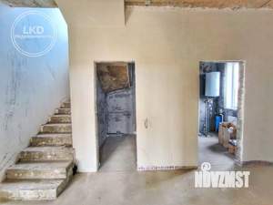 Дом 188м², 2-этажный, участок 4 сот.