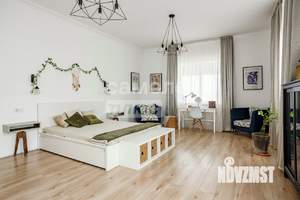 Дом 280м², 2-этажный, участок 8 сот.