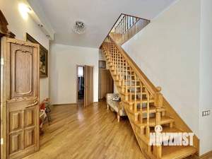 Дом 223м², 2-этажный, участок 5 сот.