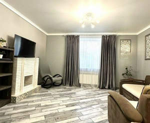 Дом 100м², 2-этажный, участок 3 сот.