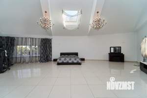 Дом 1156м², 3-этажный, участок 17 сот.