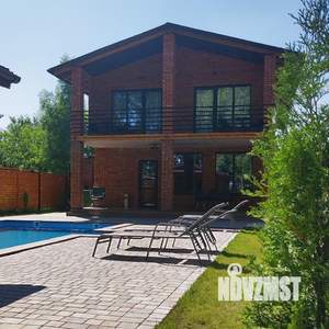 Дом 240м², 2-этажный, участок 8 сот.