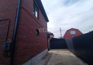 Дом 120м², 2-этажный, участок 3 сот.