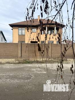 Коттедж 232м², 2-этажный, участок 10 сот.