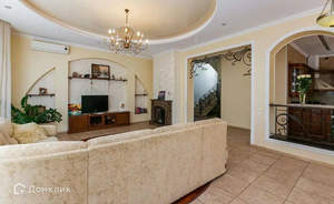 Дом 180м², 1-этажный, участок 7 сот.