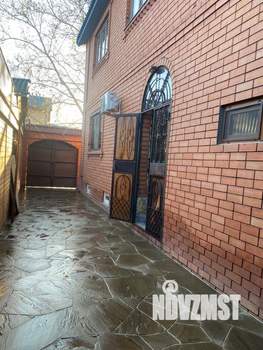 Дом 230м², 2-этажный, участок 3 сот.