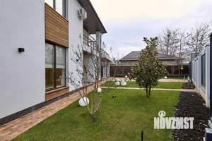 Дом 421м², 2-этажный, участок 11 сот.