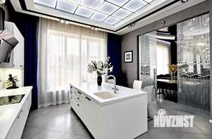 Дом 684м², 2-этажный, участок 10 сот.