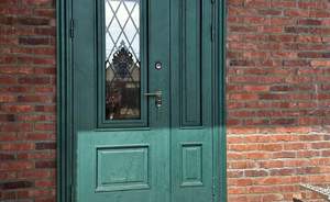 Дом 206м², 2-этажный, участок 10 сот.