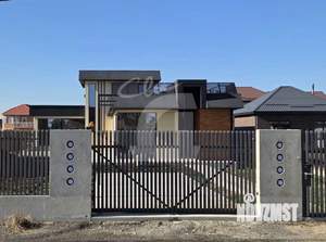 Дом 202м², 2-этажный, участок 8 сот.