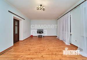 Дом 143м², 2-этажный, участок 10 сот.