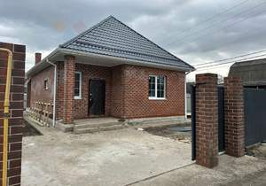 Дом 115м², 1-этажный, участок 4 сот.