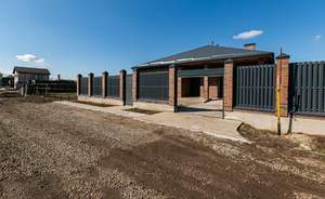 Дом 196м², 1-этажный, участок 6 сот.