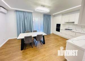 Дом 164м², 2-этажный, участок 3 сот.