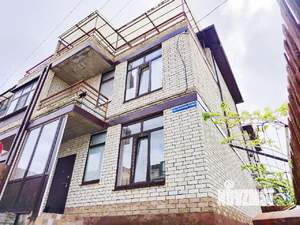 Таунхаус 142м², 3-этажный, участок 3 сот.