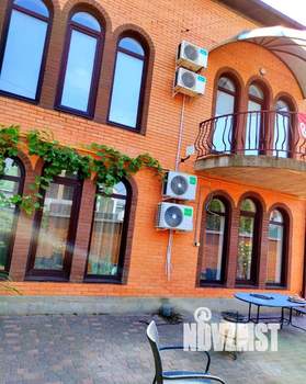 Дом 270м², 3-этажный, участок 4 сот.