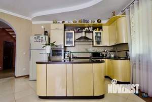 Дом 315м², 2-этажный, участок 5 сот.