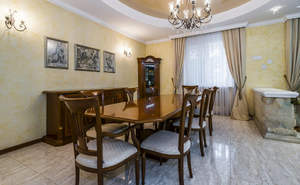 Дом 548м², 2-этажный, участок 6 сот.