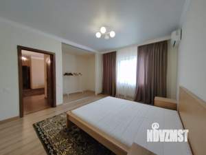 Дом 305м², 2-этажный, участок 6 сот.