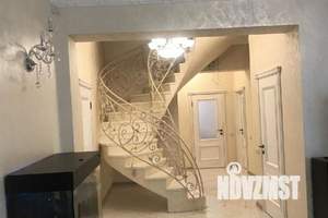 Дом 120м², 2-этажный, участок 6 сот.