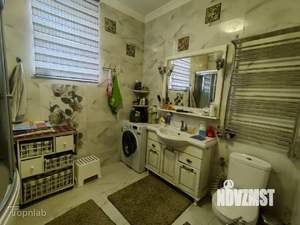 Дом 412м², 3-этажный, участок 9 сот.