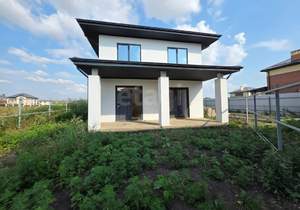 Дом 168м², 2-этажный, участок 4 сот.