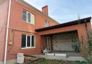 Дом 190м², 3-этажный, участок 3 сот.