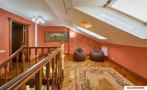 Дом 197м², 3-этажный, участок 6 сот.