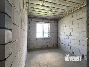 Дом 100м², 2-этажный, участок 3 сот.