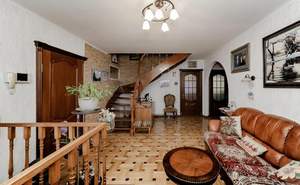 Дом 217м², 2-этажный, участок 5 сот.