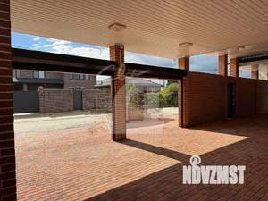 Дом 335м², 2-этажный, участок 10 сот.