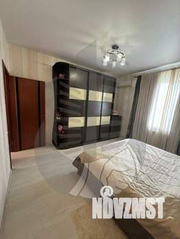 Дом 110м², 2-этажный, участок 4 сот.