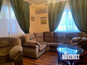 Дом 190м², 2-этажный, участок 2 сот.