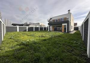 Дом 250м², 2-этажный, участок 6 сот.